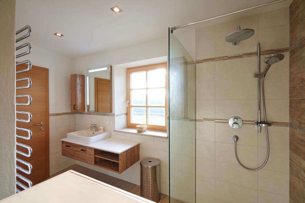 Ferienwohnung Neulendtnerhof Mettmach Zimmer foto